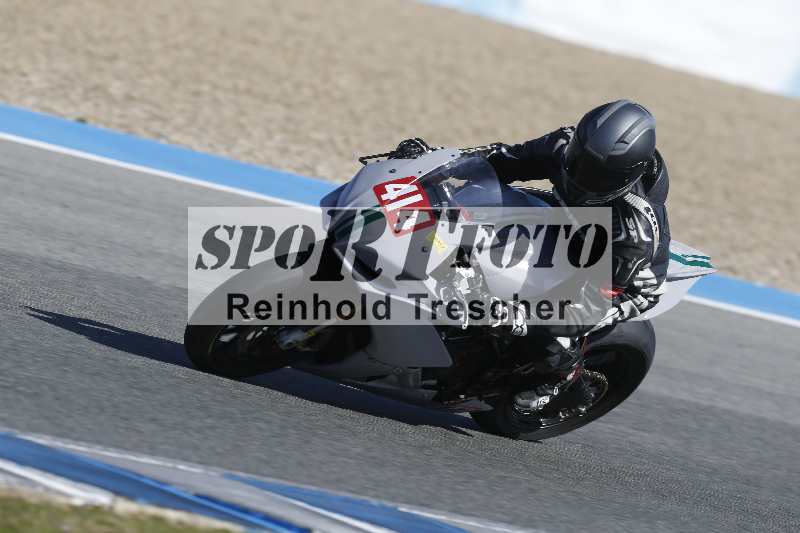 /Archiv-2024/02 29.01.-02.02.2024 Moto Center Thun Jerez/Gruppe gruen-green/414